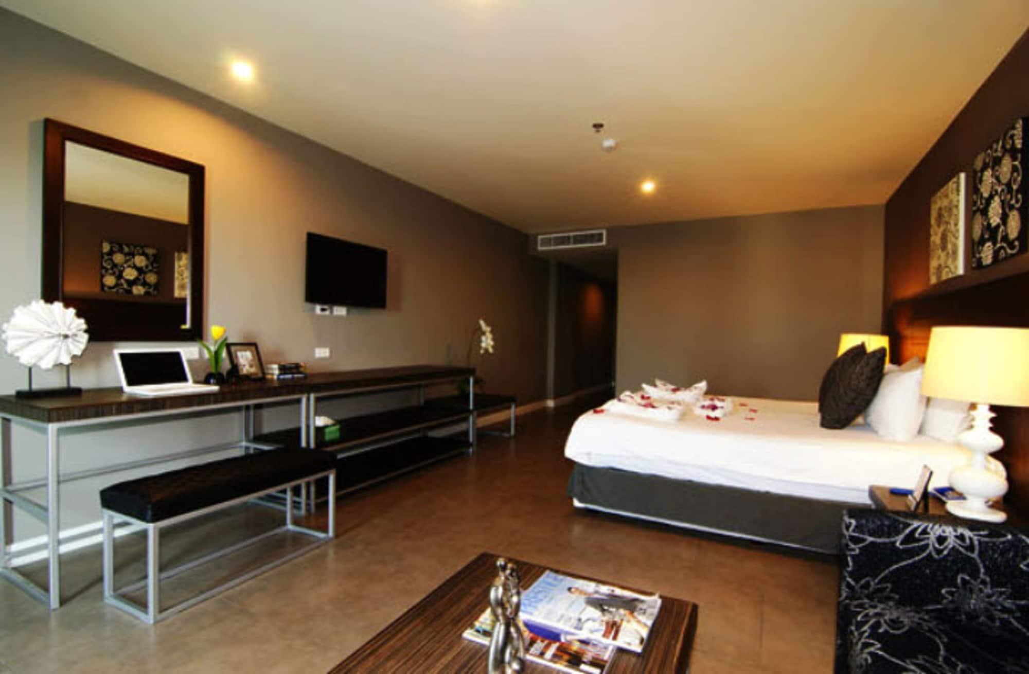 Sea Me Spring Tree Hotel (Adults Only) Pattaya Luaran gambar