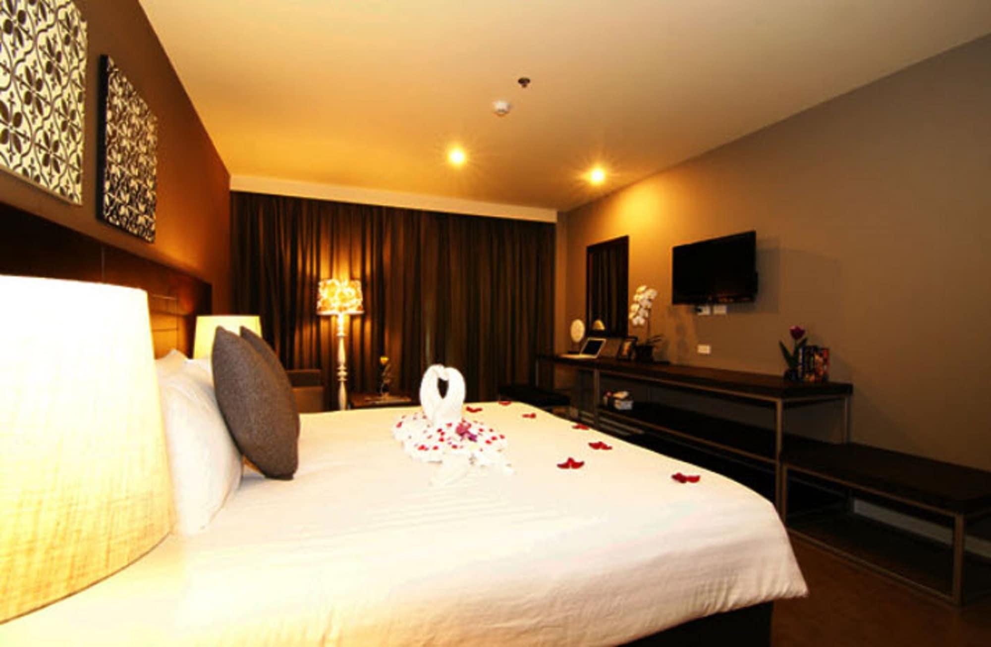 Sea Me Spring Tree Hotel (Adults Only) Pattaya Luaran gambar