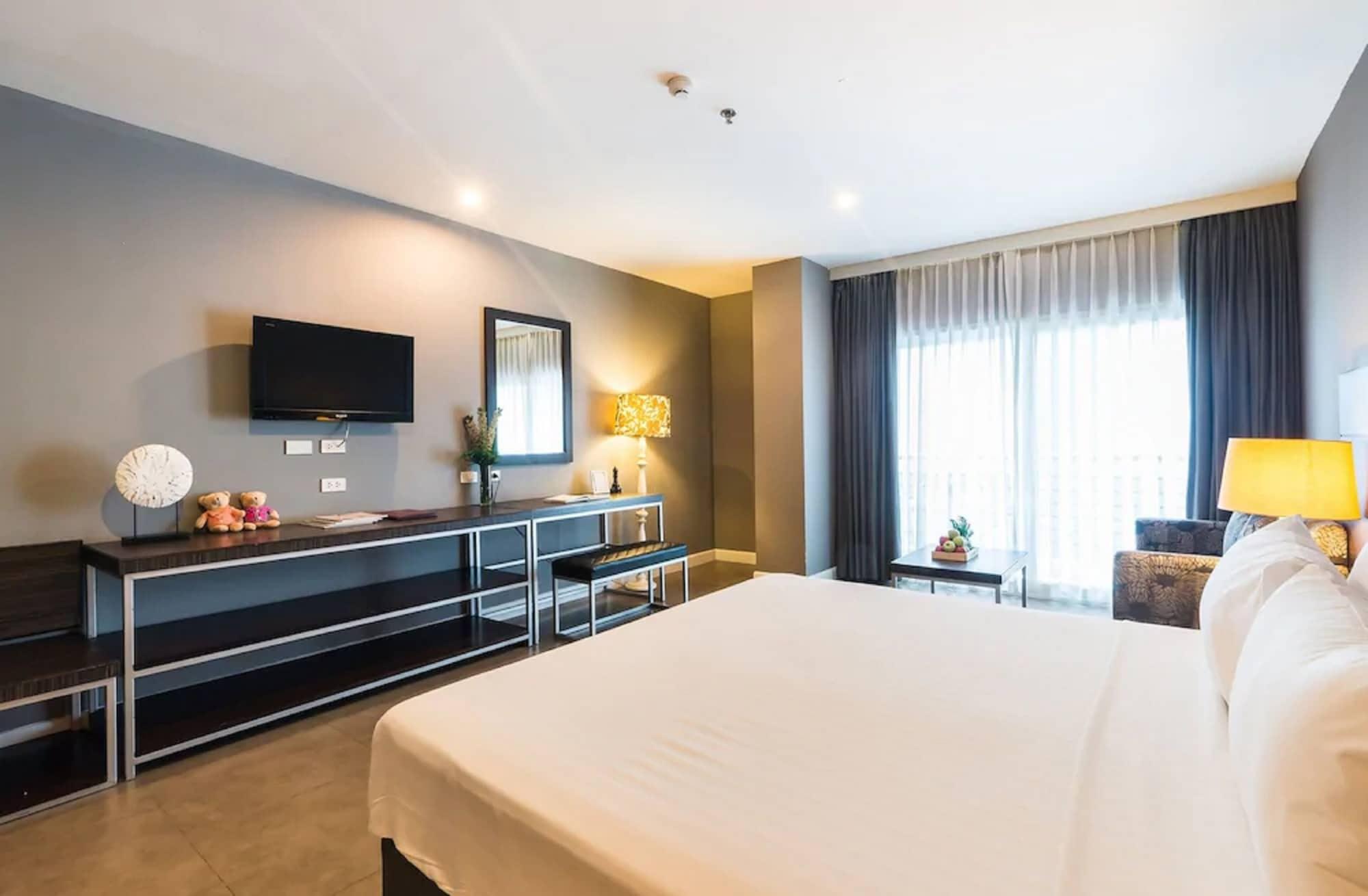 Sea Me Spring Tree Hotel (Adults Only) Pattaya Luaran gambar
