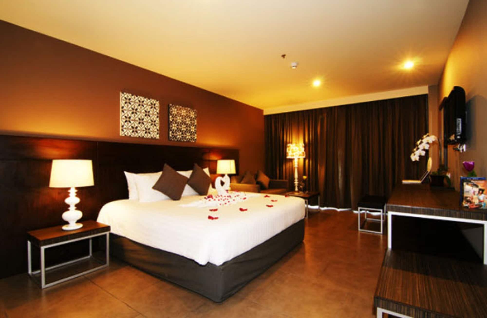 Sea Me Spring Tree Hotel (Adults Only) Pattaya Luaran gambar