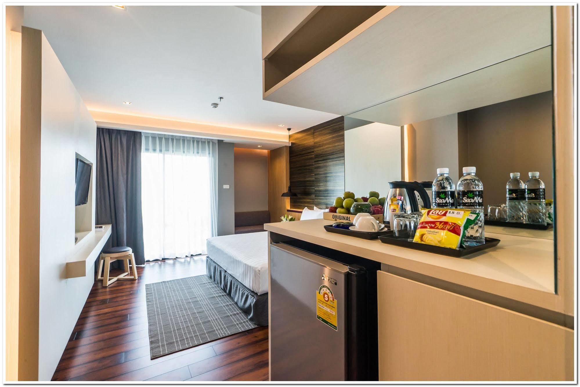 Sea Me Spring Tree Hotel (Adults Only) Pattaya Luaran gambar