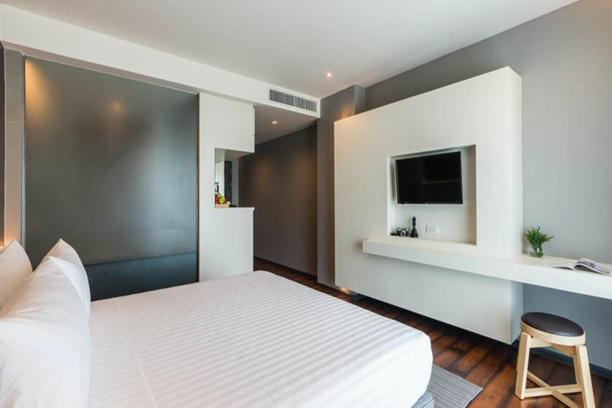 Sea Me Spring Tree Hotel (Adults Only) Pattaya Luaran gambar